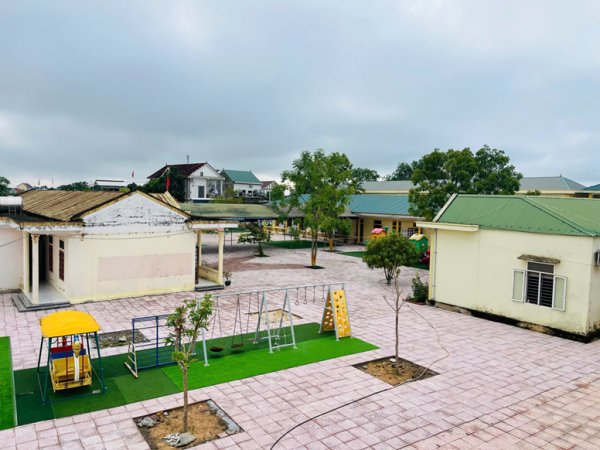 CÔNG TÁC KIỂM TRA MÔI TRƯỜNG TRONG VÀ NGOÀI LỚP HỌC