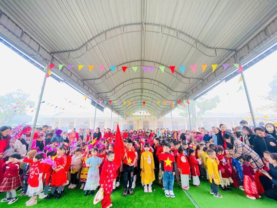 CHƯƠNG TRÌNH BÉ VUI ĐÓN TẾT